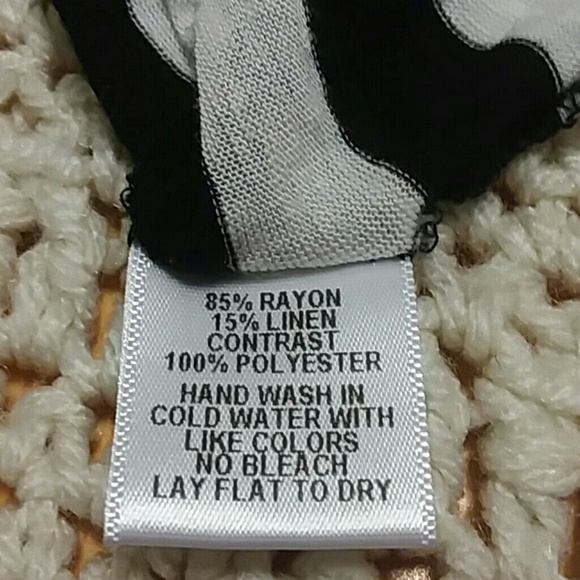 Gibson Stripe Print Short Sleeve Scoop Neck Knit Top Blk and White Strip Med. - Picture 6 of 7